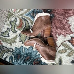 Brown lace up fuzzy booties